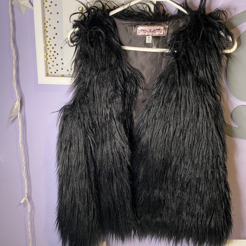 Oona & Maud Black Fur Vest